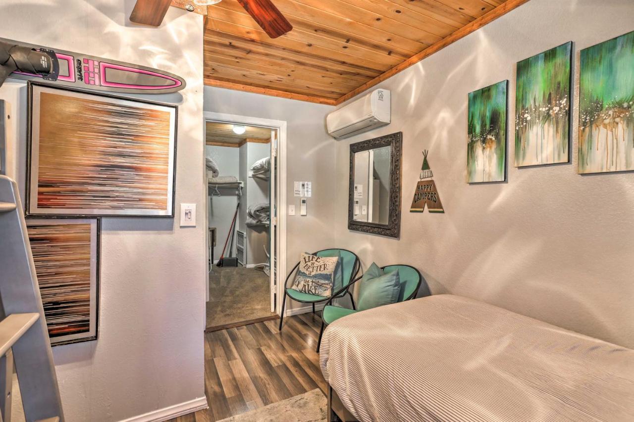 Remodeled Crestline Retreat Walk To Lake Gregory! Bagian luar foto