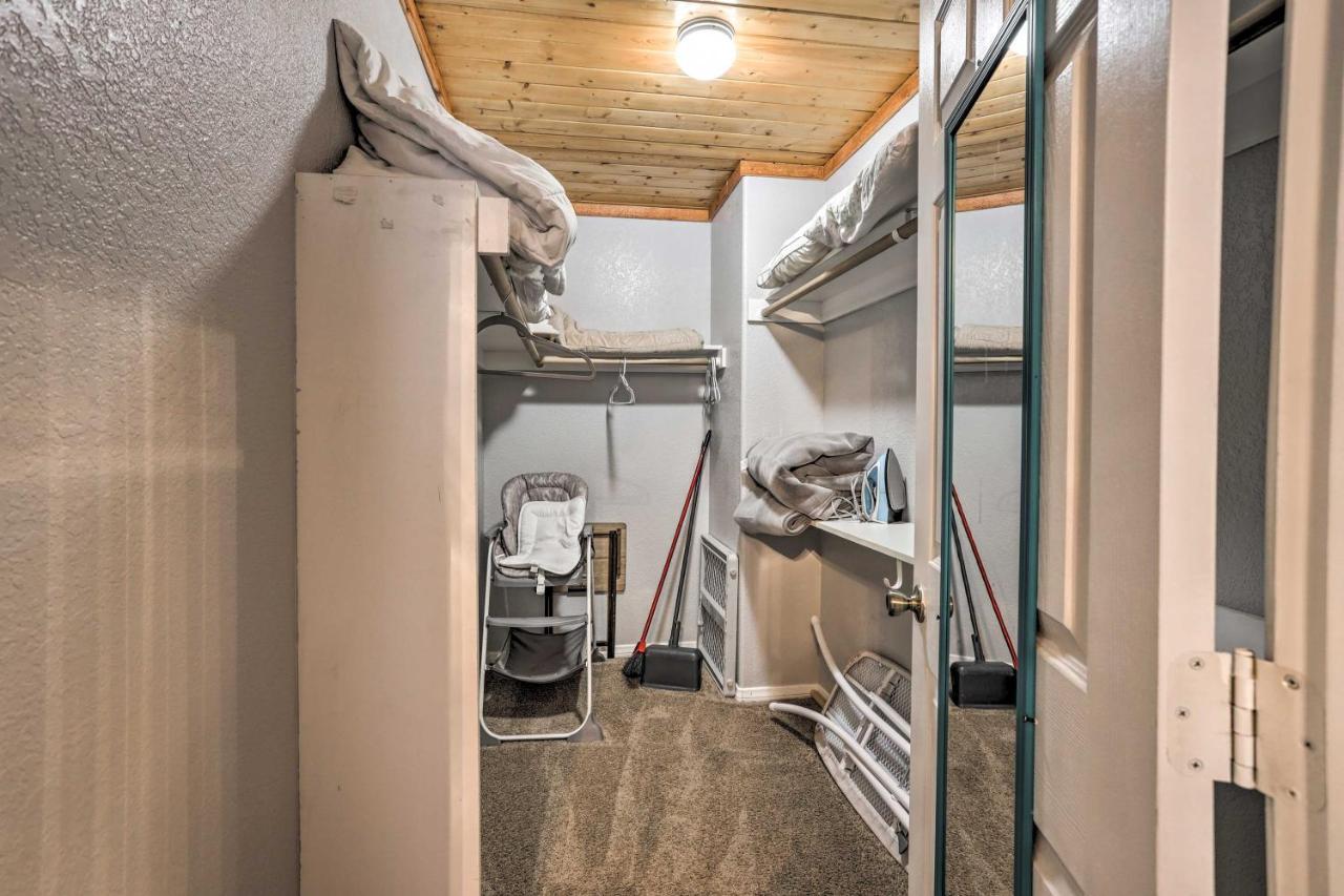 Remodeled Crestline Retreat Walk To Lake Gregory! Bagian luar foto